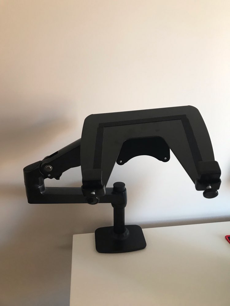 V62CT อลูมิเนียมอัลลอยด์ Deskt - Monitor Arm Dual บทวิจารณ์และราคา